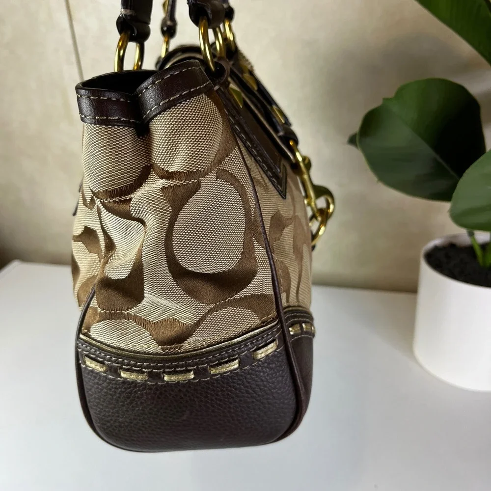 ♡ Coach Hamptons Horsebit Top Handle Bag F10313 ♡